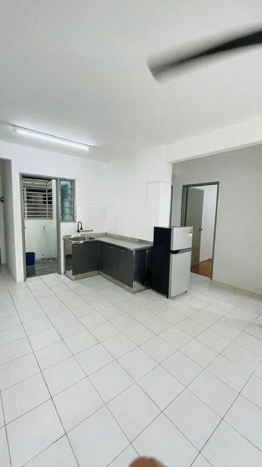 Affordable Condo for Rent @ The Rise Collection 1, Georgetown | 2R2B | RM1,000/month