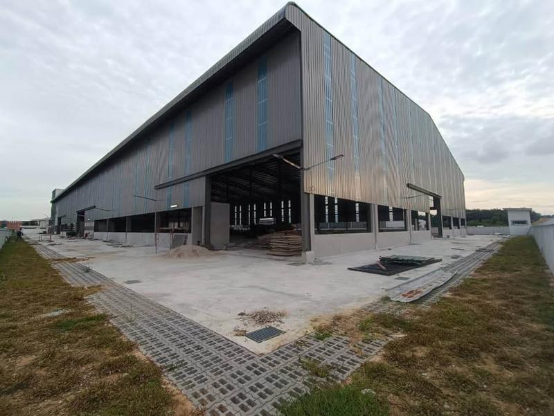 Detached Factory with 3-Storey Office @ Bandar Puncak Alam | 2.9 Acres | High Power Supply | RM39M
