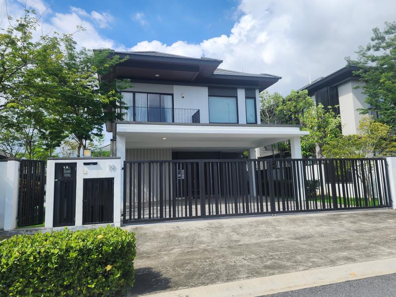 Freehold 2 Storey Bungalow @ Sungai Buloh