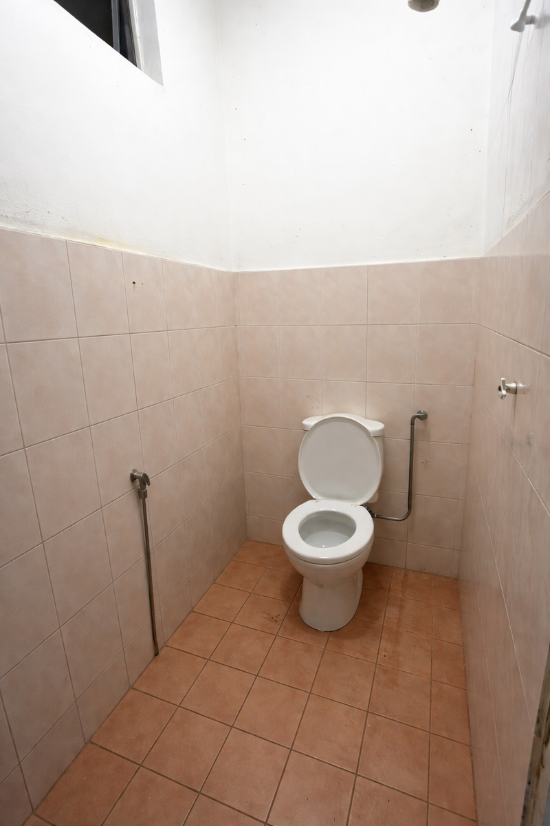 Single Storey Corner Terrace House For Sale Batu Gajah Perak 5 Bedrooms Fully Extended RM335K