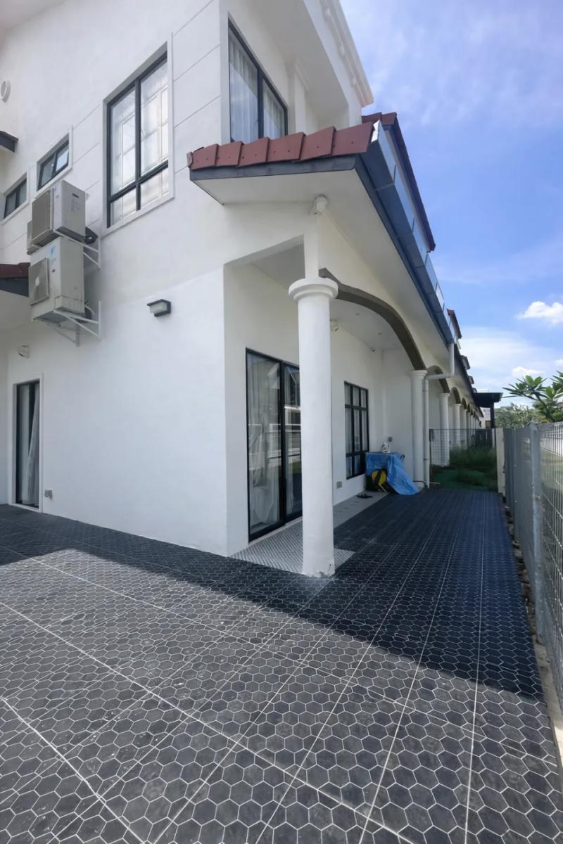 Fully Furnished End Lot @ Marbella Ipoh | 4 Beds 4 Baths | Private Garden | RM2,900