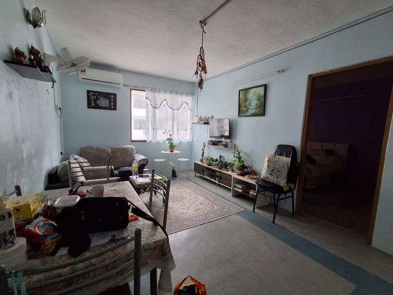 RM700 Fully Furnished Flat @ Ipoh Garden | Renovated | 2 Bedrooms | Prime Location