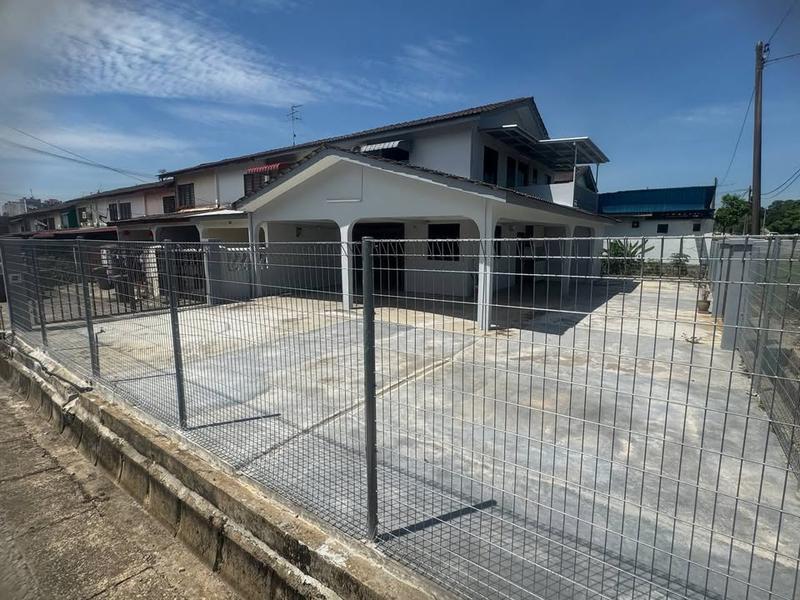 4 Bedroom Double Storey Corner House for Rent in Skudai Johor Taman Skudai Baru